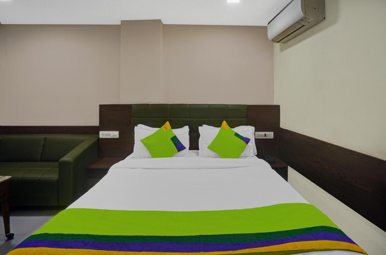 Greenotel Rooms Hazira, Surat Exterior photo