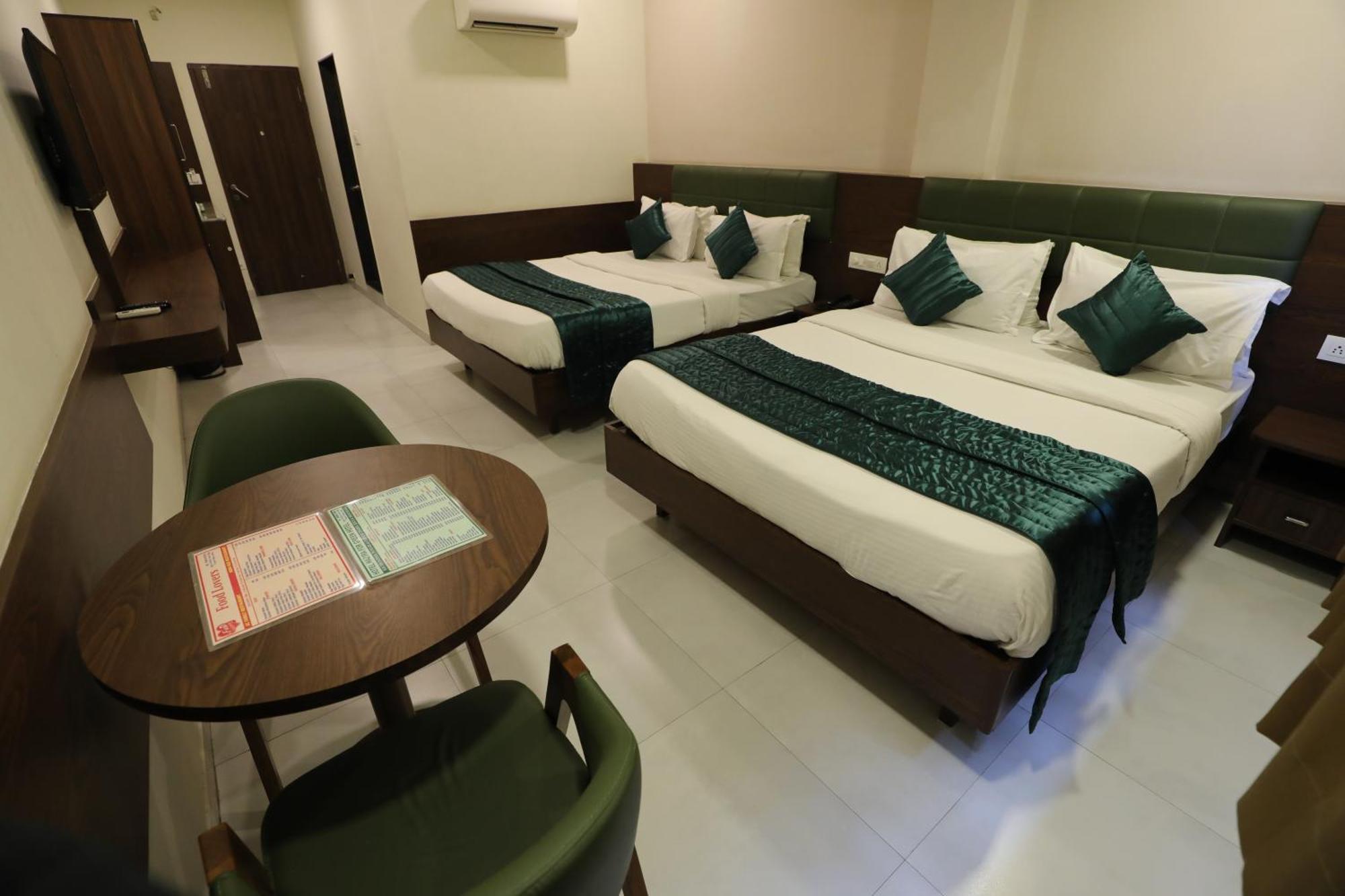 Greenotel Rooms Hazira, Surat Exterior photo